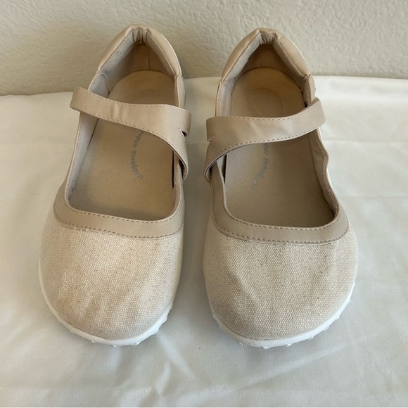 Barefoot Freedom Women’s Drew Rainbow Lightweight Comfort Mary Jane Shoes, 8.5WW - Picture 6 of 11